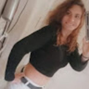 Meet your Posher, Hayley